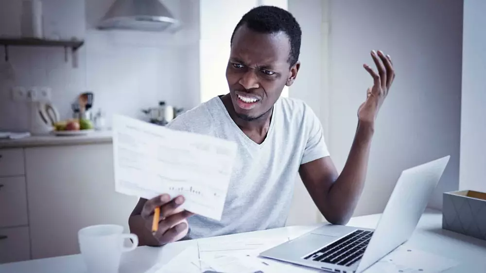 Ľudia už nedôverujú bankám