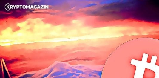 bitcoin ticho pred burkou